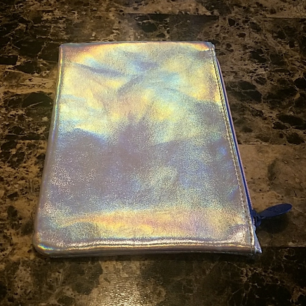 Make up bag - Picture 3 of 4